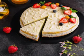 poppy-seed-cheesecake-with-berries-top-view-2023-03-29-19-18-03-utc2.webp